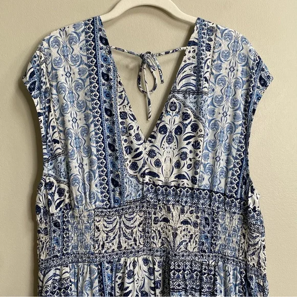 Old Navy Blue Paisley Print Waist-Defined Smocked Midi Dress Size XL Petite - Picture 11 of 15